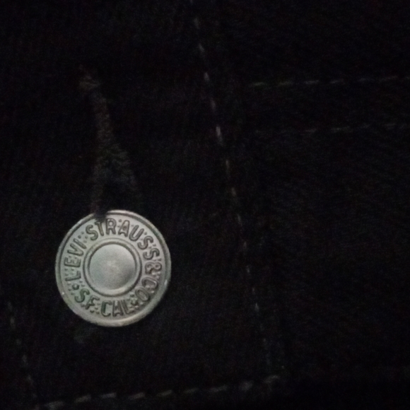 505 regular Levi's size 38 color is black 100% cotton - Picture 3 of 9